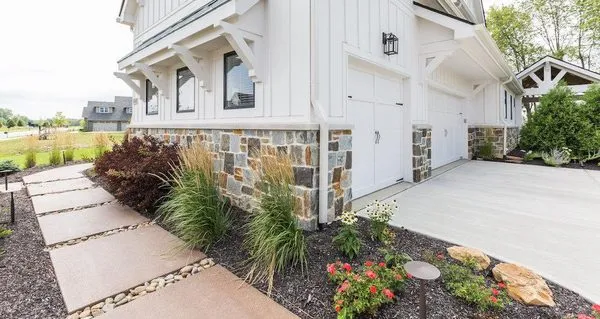 Hittle Landscaping Logo