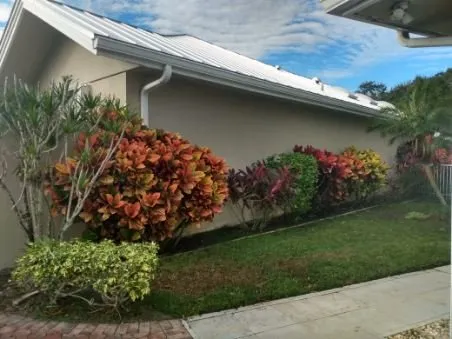 Local outdoor landscaping in Indiantown, FL - Hiz N Herz Landscaping Property Management