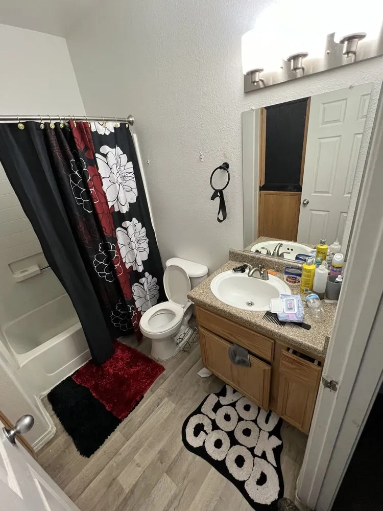 Professional yard maintenance experts serving Las Vegas, NV - H&J Cleaning service