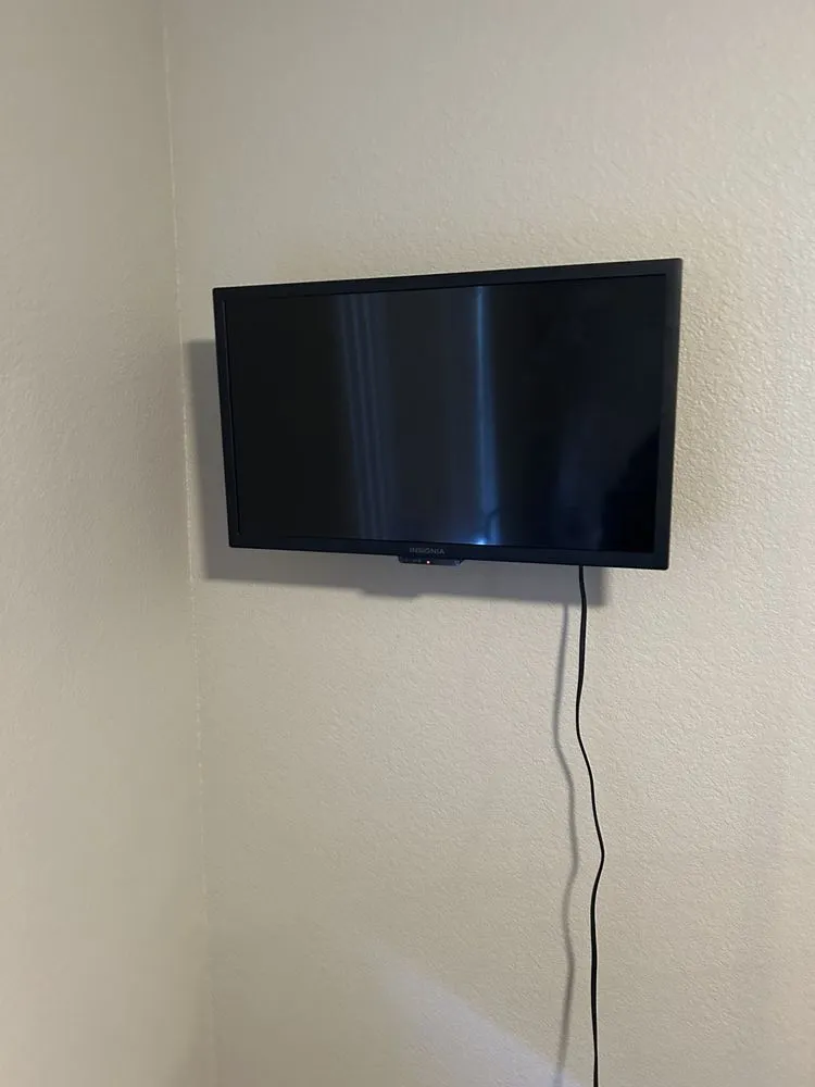 Reliable residential landscaping experts serving Las Vegas, NV - H&J Cleaning service