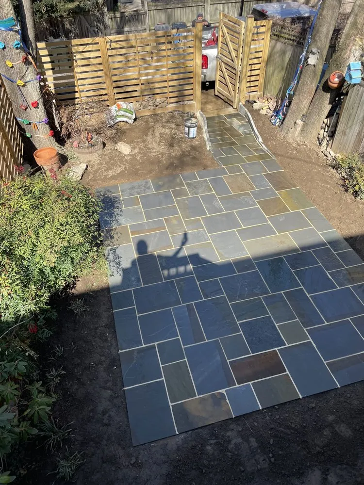 Local landscaping services experts serving Hunt Valley, MD - HJ Construction & Landscape Design