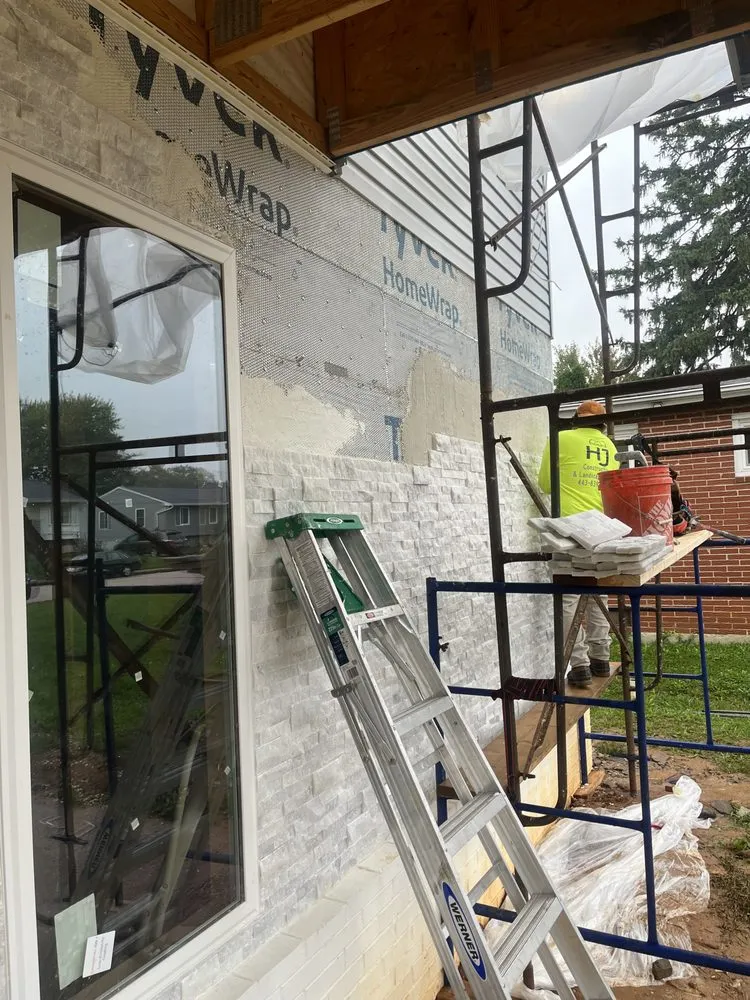 Reliable yard cleanup service in Hunt Valley, MD - HJ Construction & Landscape Design