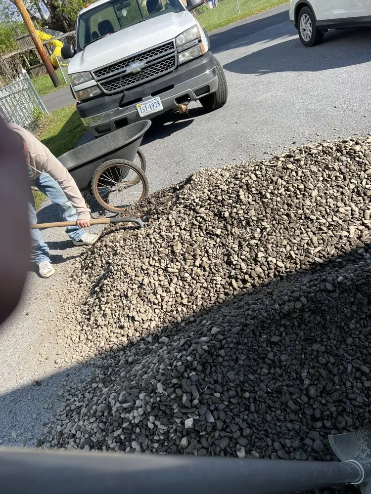 Expert yard cleanup service in Front Royal, VA - H&j floors and more