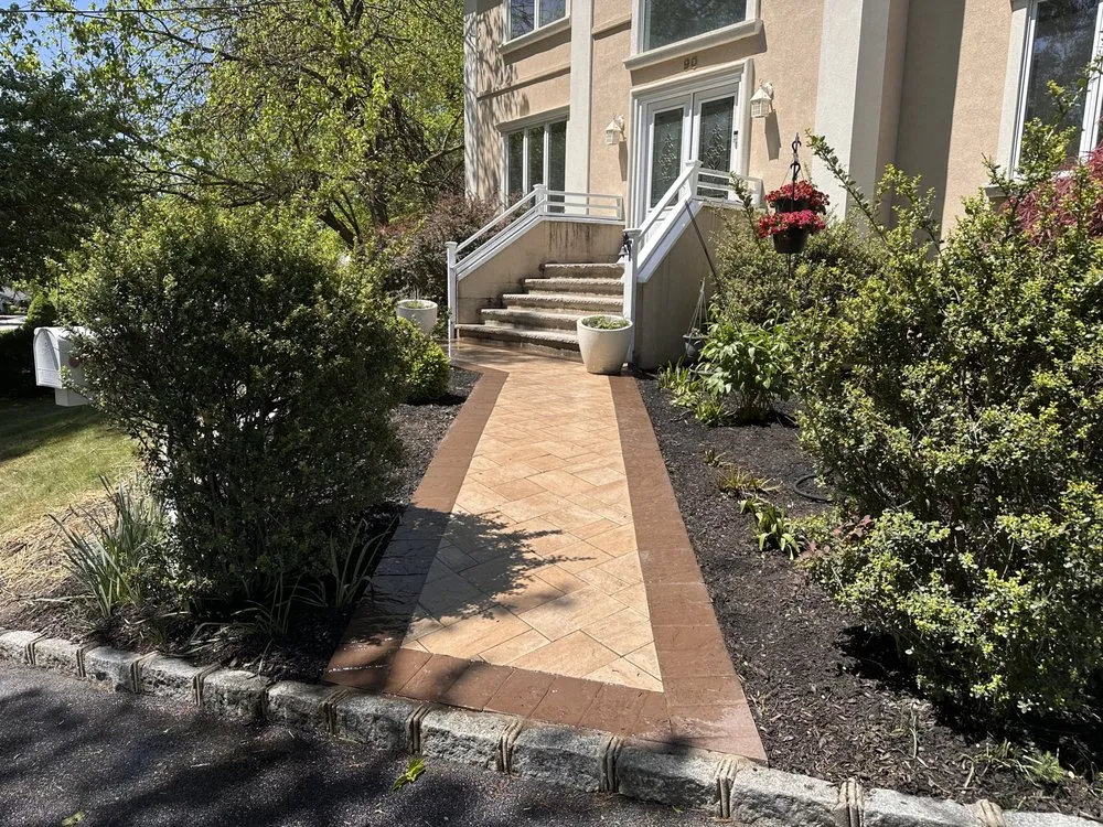 Professional yard maintenance in West Orange, NJ - H&J Landscaping and Construction
