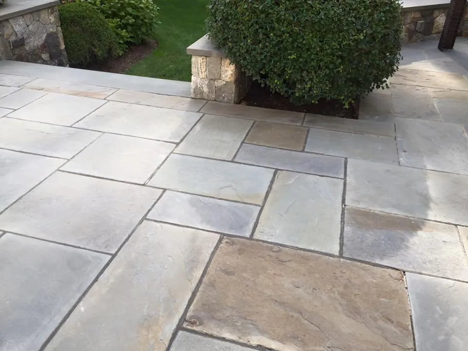 Trusted lawn mowing service experts serving Darien, CT - HJ Landscaping