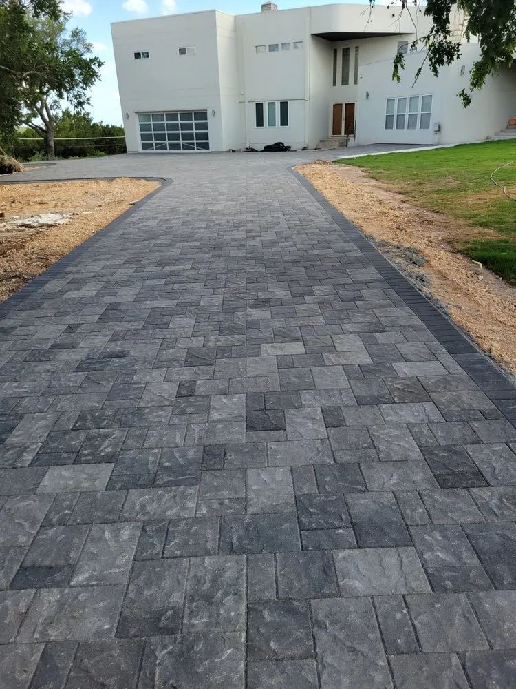 Expert yard cleanup service experts serving Fremont, CA - H&J Landscaping Services