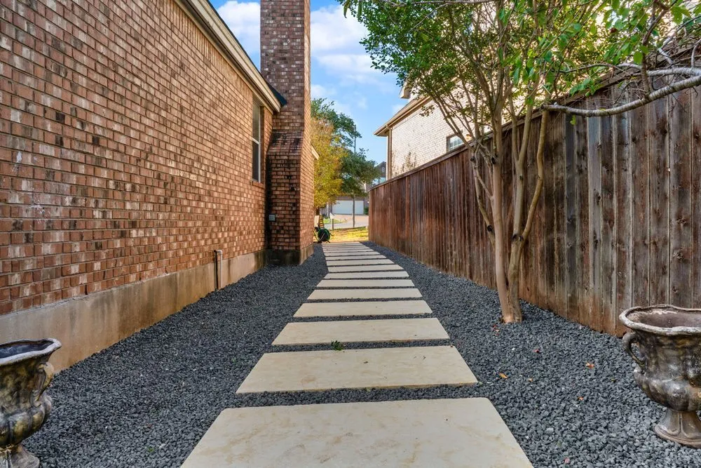 Local yard maintenance experts serving Fremont, CA - H&J Landscaping Services