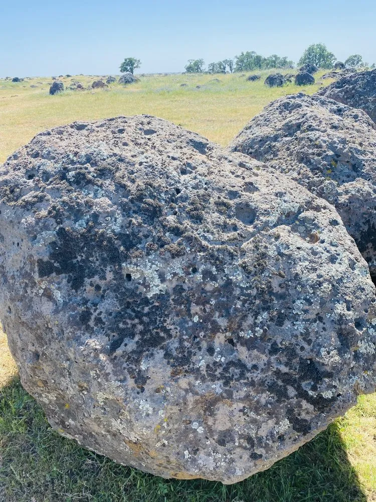 Custom outdoor landscaping with custom design across Oakdale, CA - HJB Rock Of Oakdale