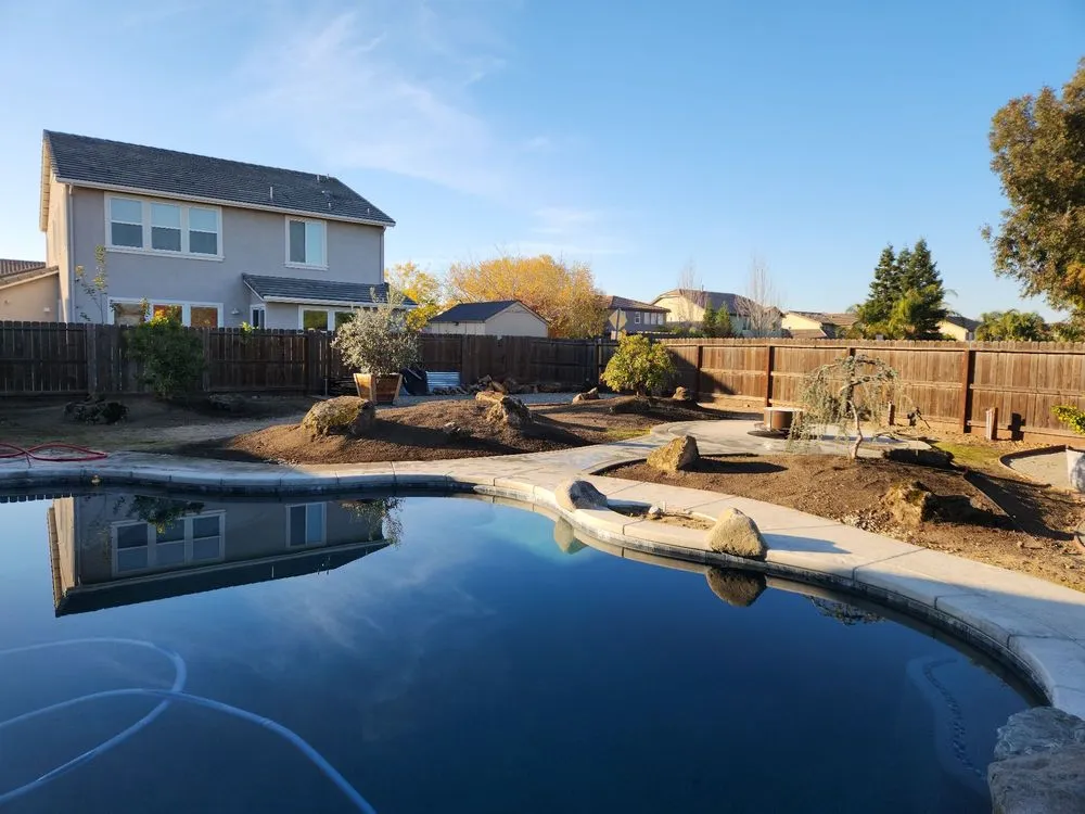 Top-rated yard cleanup service in Oakdale, CA - HJB Rock Of Oakdale