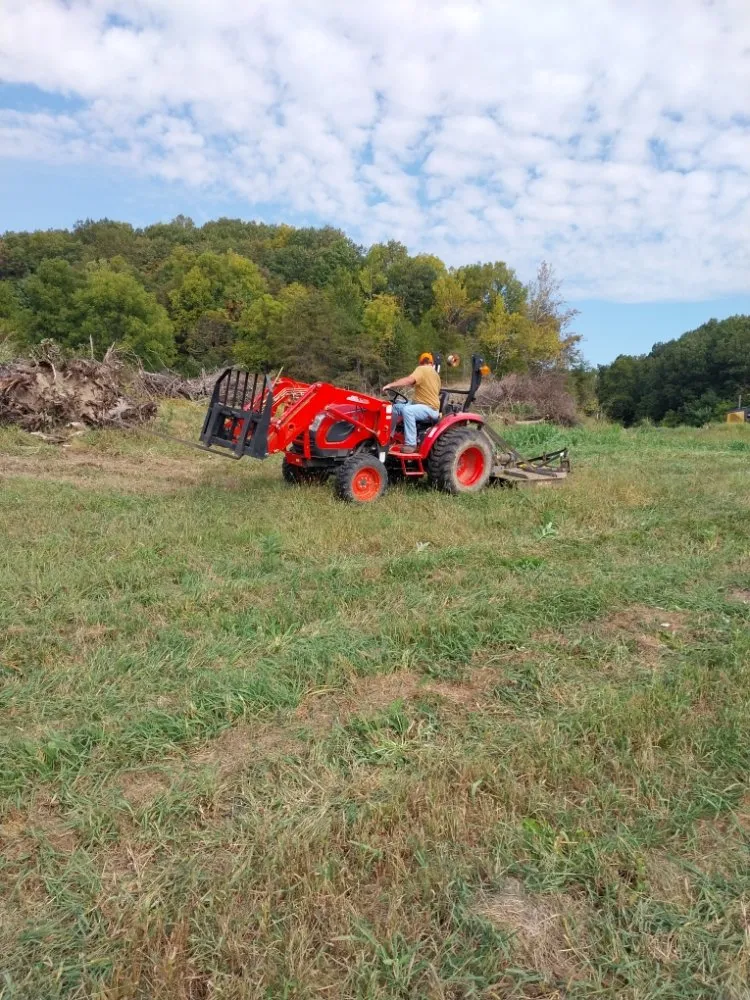 Custom yard cleanup service for beautiful yards across Martinsville, IN - HJH Outdoor Services