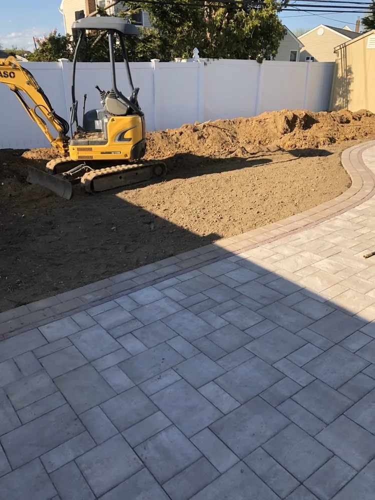 Professional outdoor landscaping in West Babylon, NY by HJR Landscaping