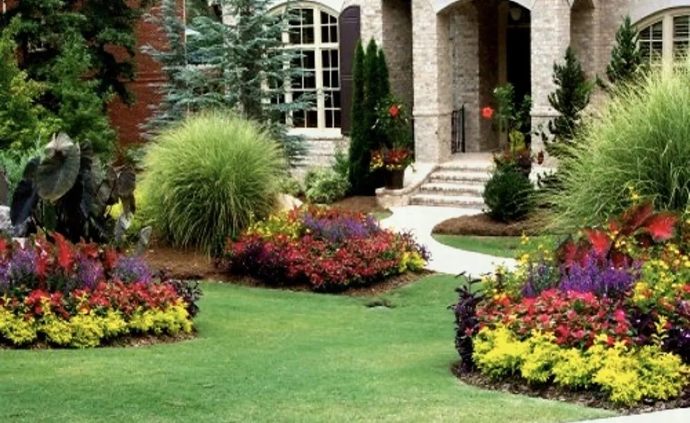 Top-rated yard maintenance in West Babylon, NY by HJR Landscaping
