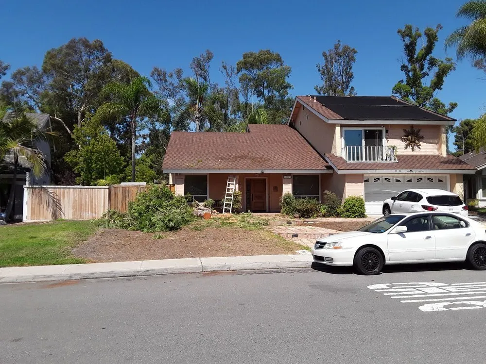 Reliable yard cleanup service for homes across Lakeside, CA - H&K Landscaping