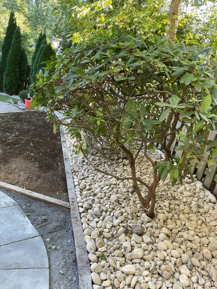 Custom outdoor landscaping in McLean, VA - H&M Brother's Landscaping & Drainage LLC