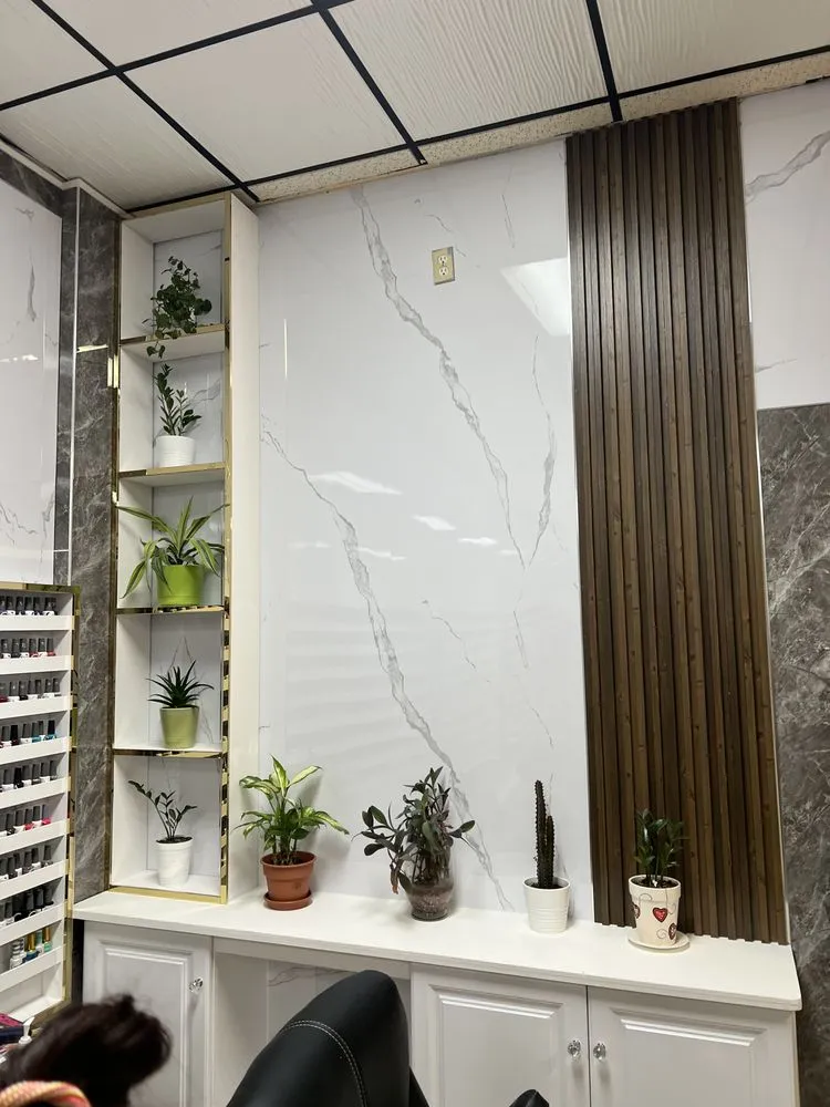 Top-rated lawn mowing service experts serving Hayward, CA - H&M Construction and Masonry