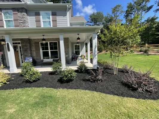 H&M Hardscapes & Pools Logo