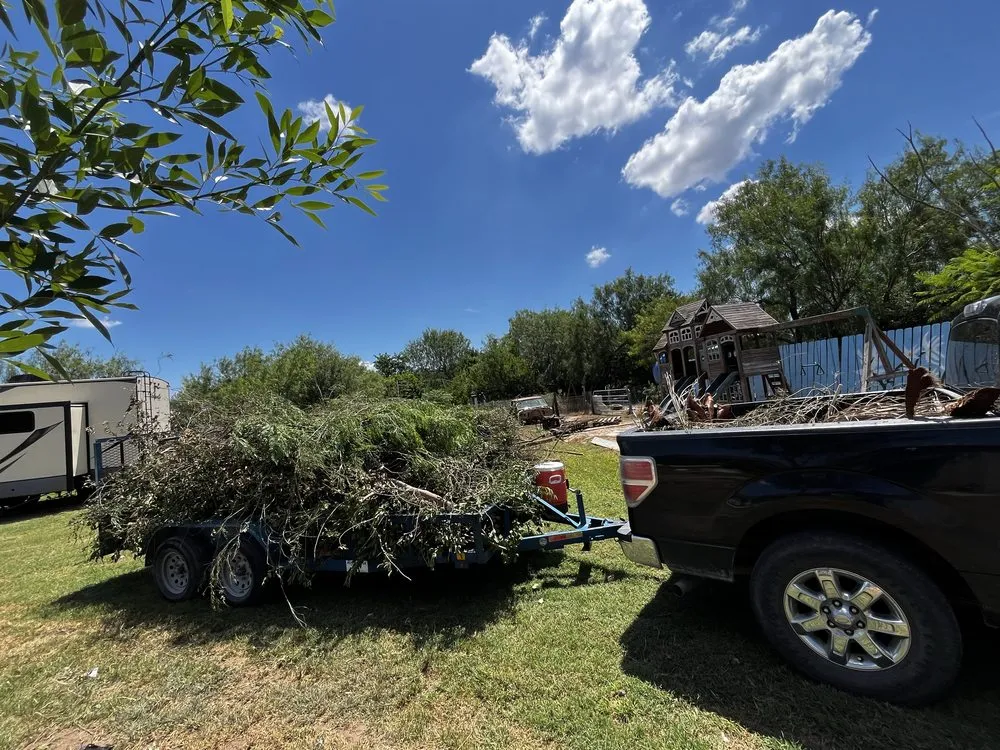 Reliable landscaping services experts serving Mission, TX - HM Lawn Services