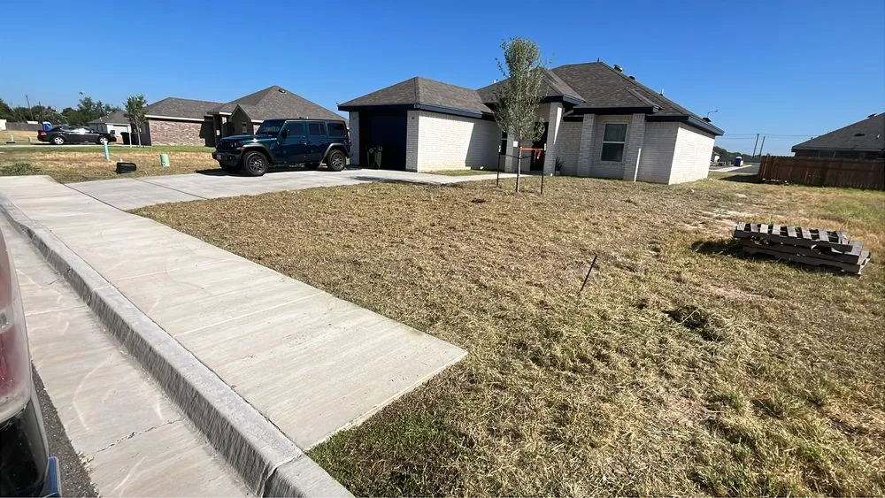 Reliable yard maintenance experts serving Mission, TX - HM Lawn Services