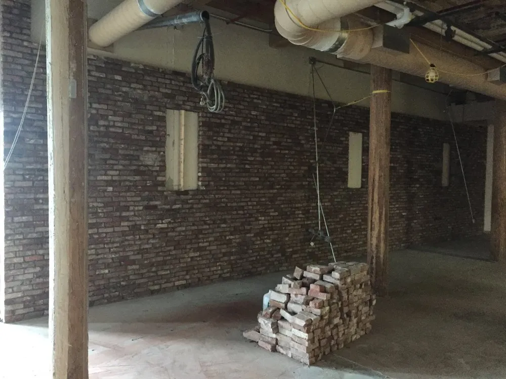 Professional yard cleanup service for homes in Lowell, MA by HM Soares Construction & Landscaping