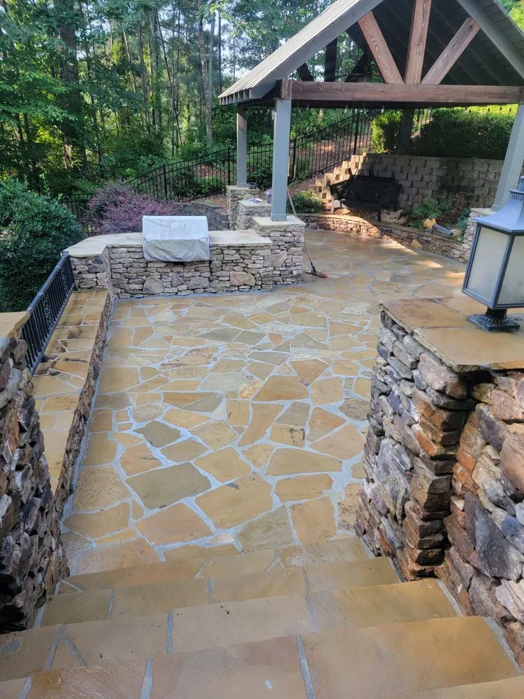Affordable garden landscaping experts serving Alpharetta, GA - HM Stonework and Landscape