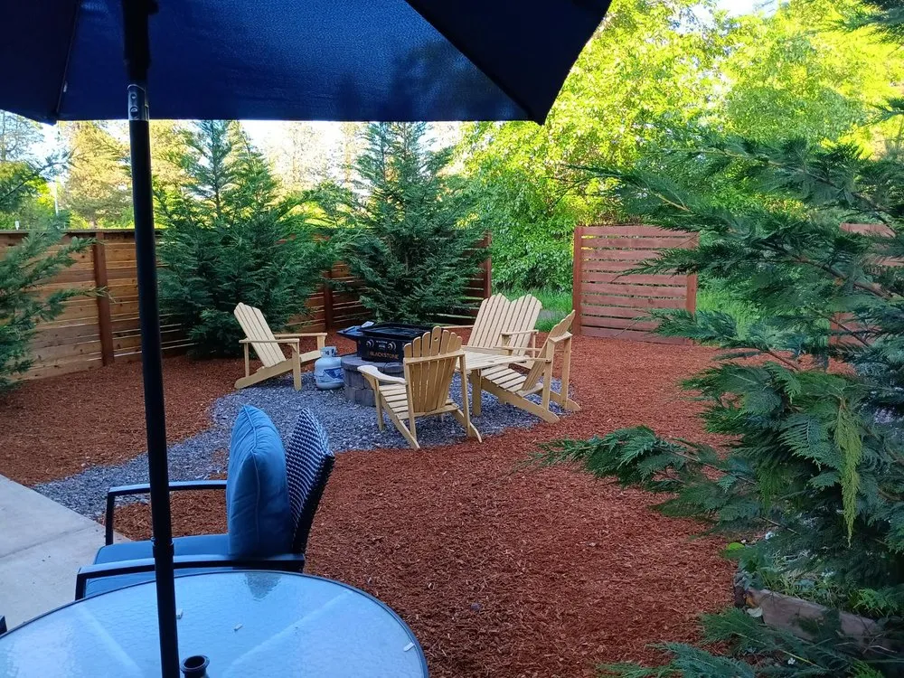 Local landscaping services experts serving McMinnville, OR - H&M Top-Notch Landscaping