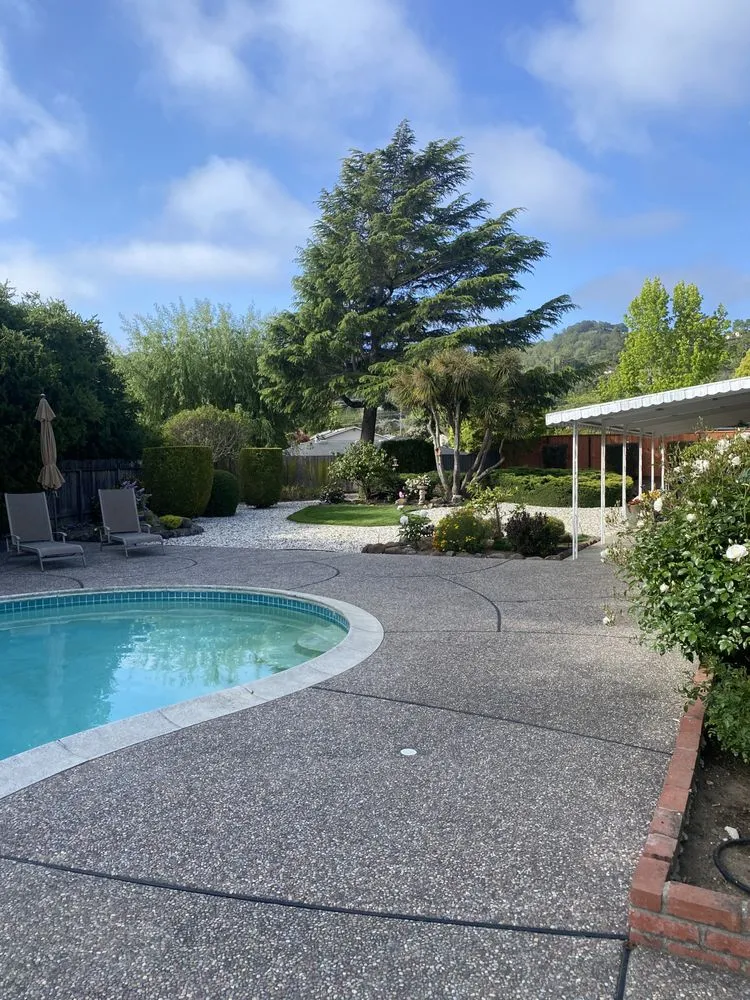 Custom residential landscaping in Cotati, CA by HMC Landscaping