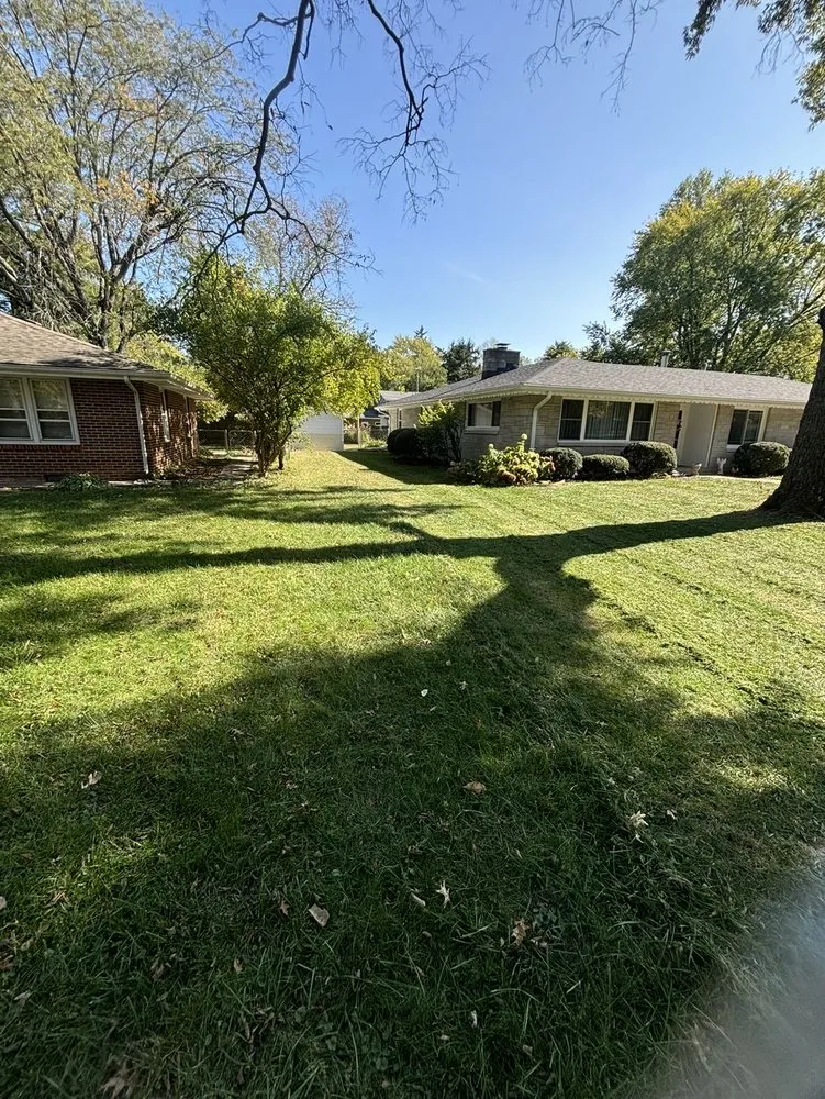 Affordable lawn care service in Muncie, IN by HMC lawn care