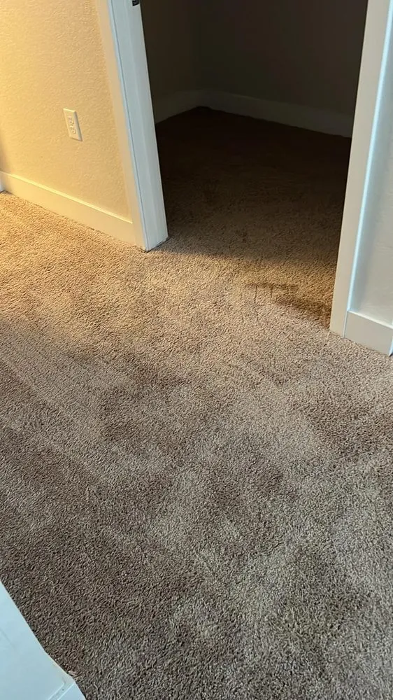 Custom lawn mowing service in Aurora, CO by HMF