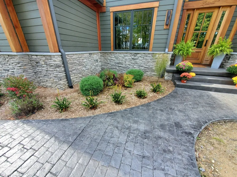 Affordable garden landscaping with custom design in Lansing, MI by HMK Landscaping