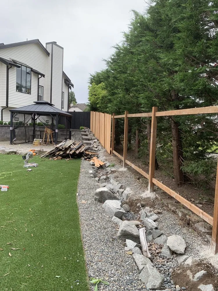 Custom landscape design for homes in Lynnwood, WA by H&N Landscapes