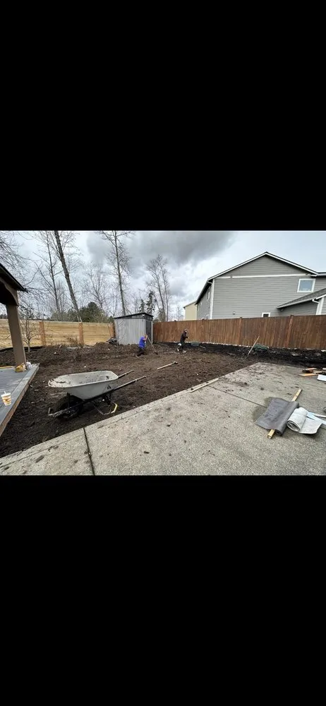 Expert lawn mowing service for residential properties in Lynnwood, WA by H&N Landscapes