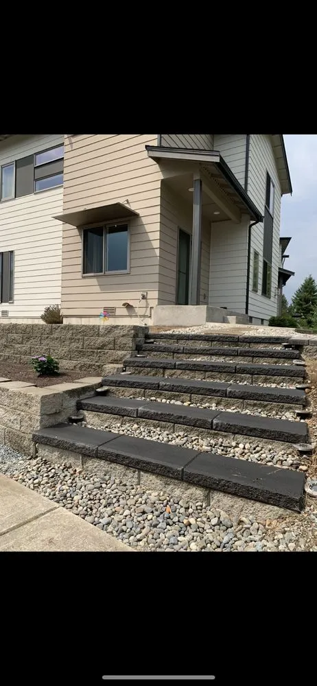 Affordable yard maintenance with custom design across Lynnwood, WA - H&N Landscapes