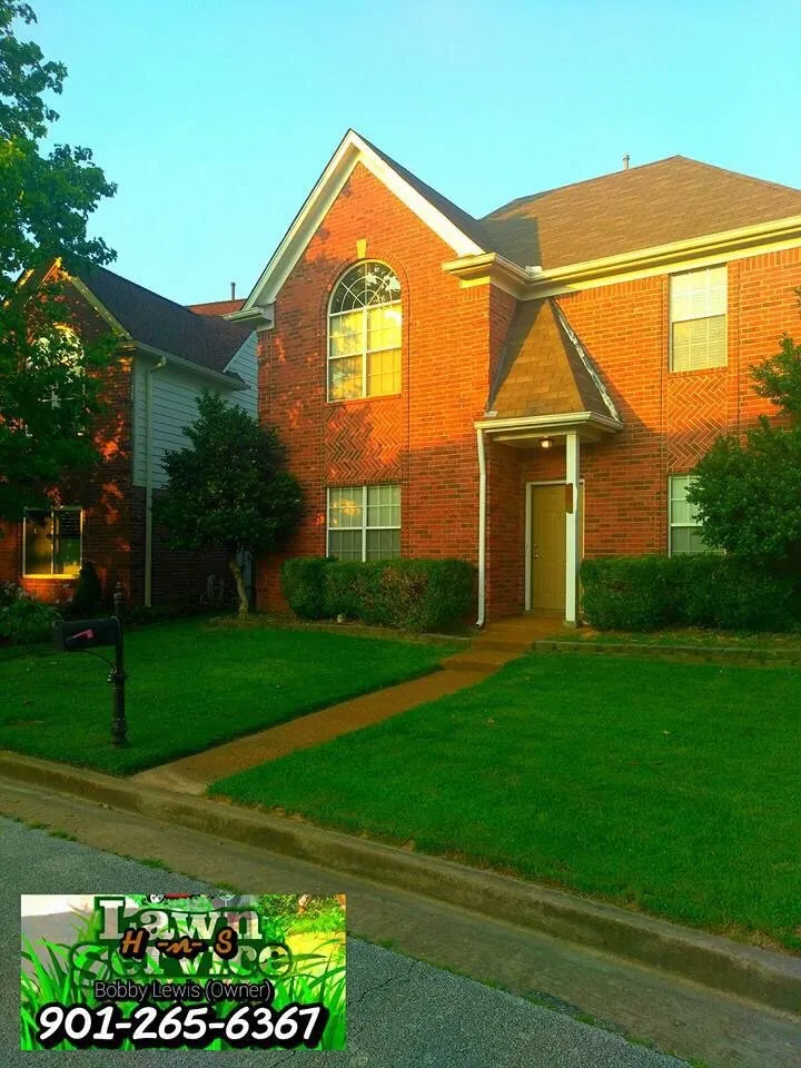 Local lawn mowing service for residential properties across Memphis, TN - HNS Landscape