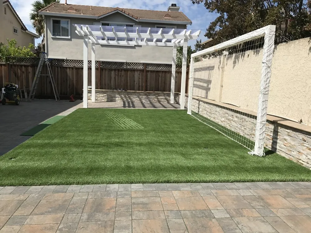 Trusted outdoor landscaping in Fremont, CA by Hoang Landscaping