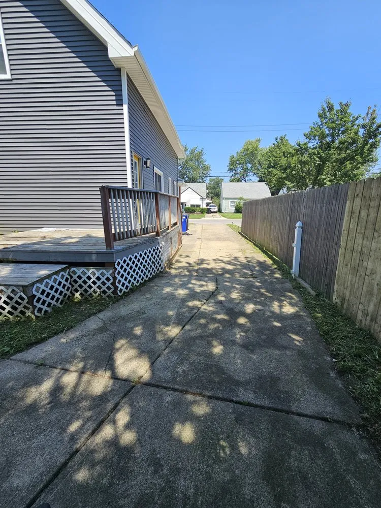 Reliable landscape installation for homes in North Olmsted, OH by Hoban Landscaping