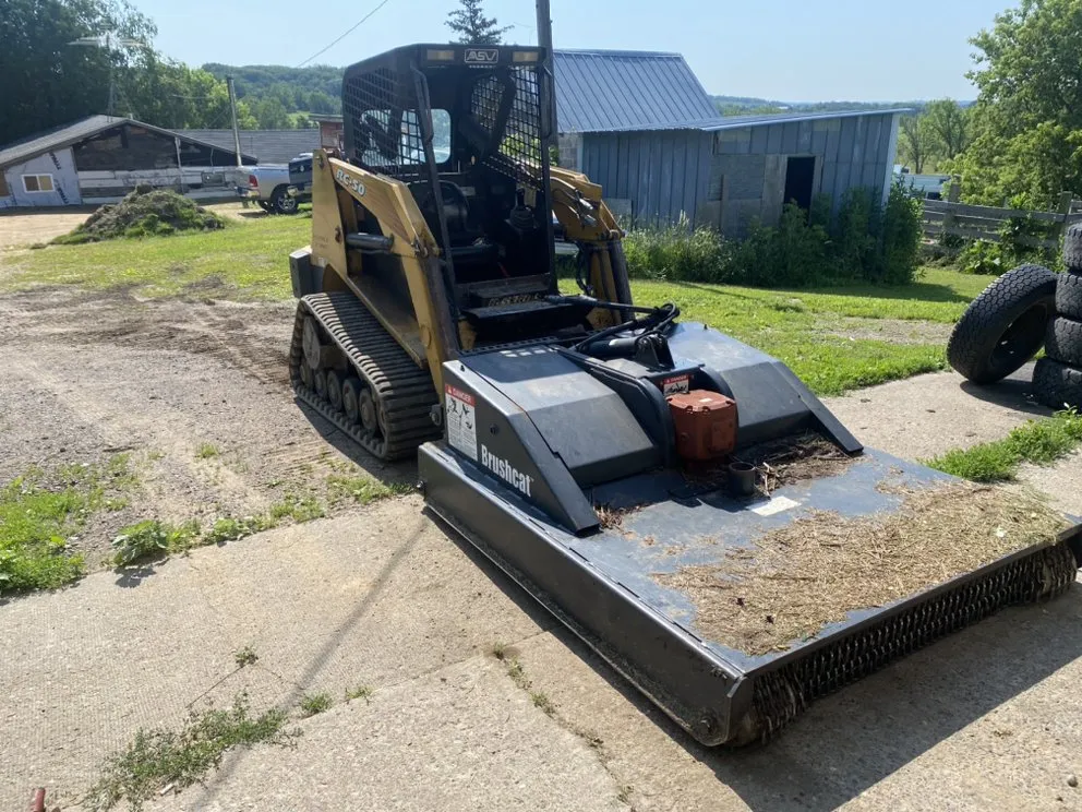 Expert yard cleanup service in Glenwood City, WI - Hobby Acres