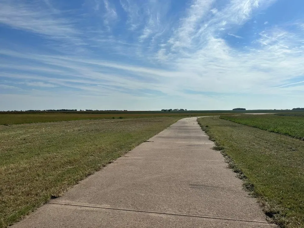 Top-rated lawn care service for homes in Wellington, KS by Hodges Landscaping and Lawncare