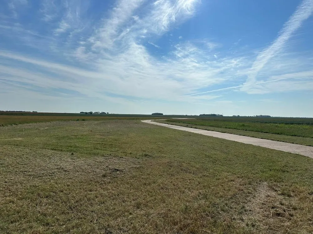 Top-rated garden landscaping for beautiful yards in Wellington, KS by Hodges Landscaping and Lawncare