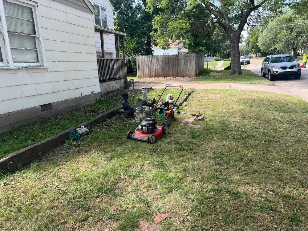 Top-rated garden landscaping in Wellington, KS - Hodges Landscaping and Lawncare