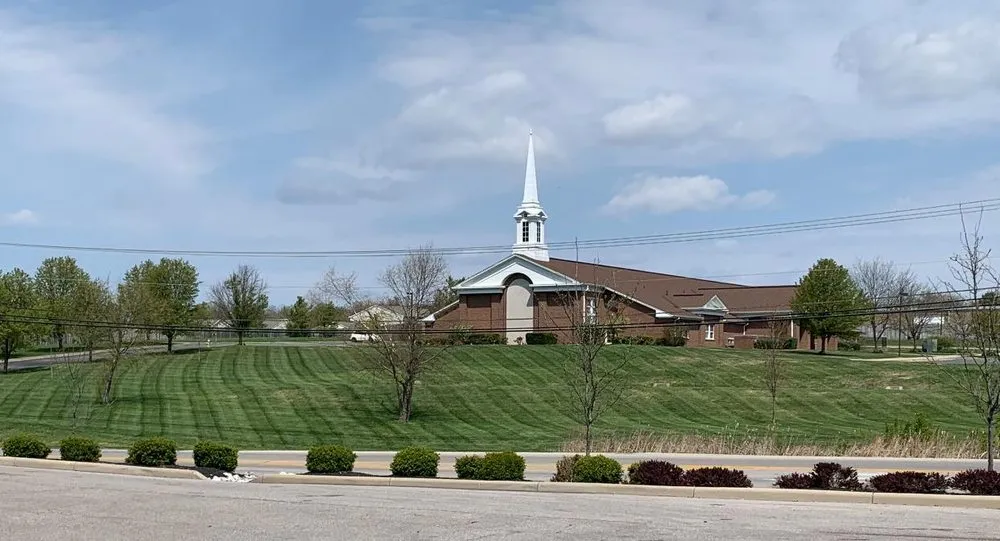 Custom yard cleanup service in Cincinnati, OH - Hodges Renovations