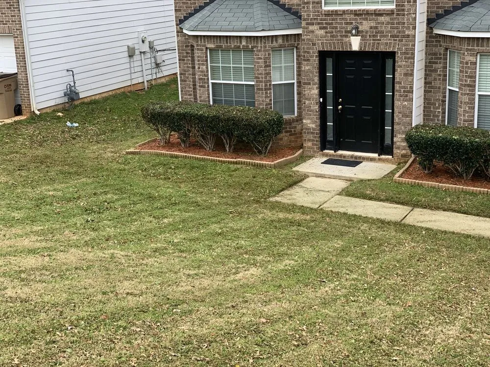 Reliable yard maintenance for homes across Jonesboro, GA - Hodo’s lawncare