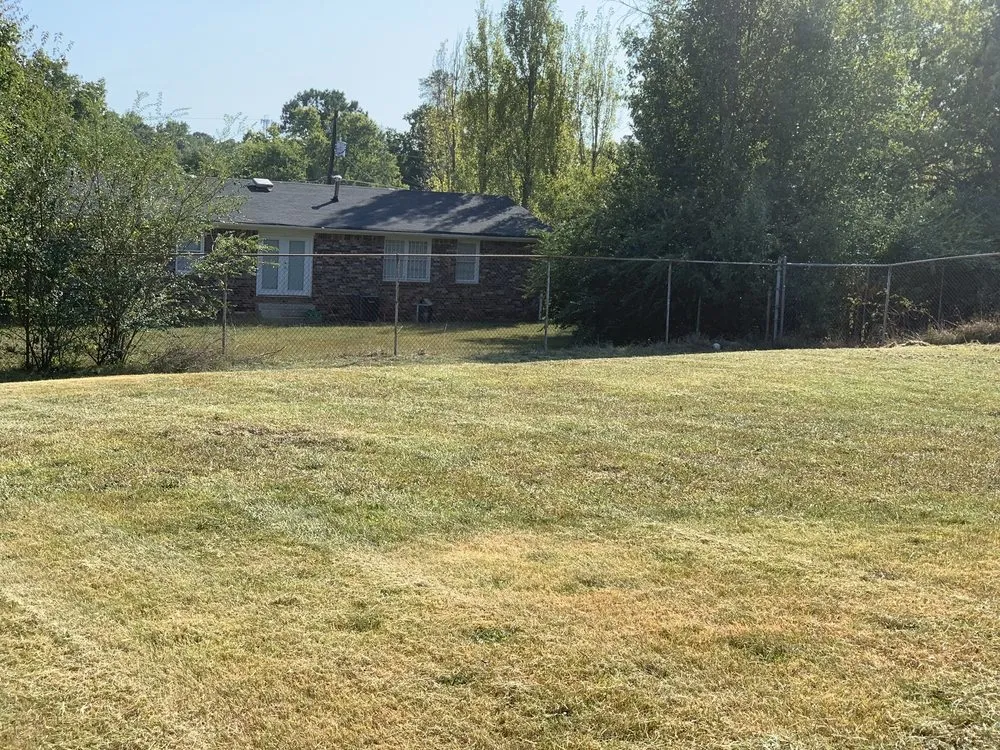 Local garden landscaping for beautiful yards across Jonesboro, GA - Hodo’s lawncare