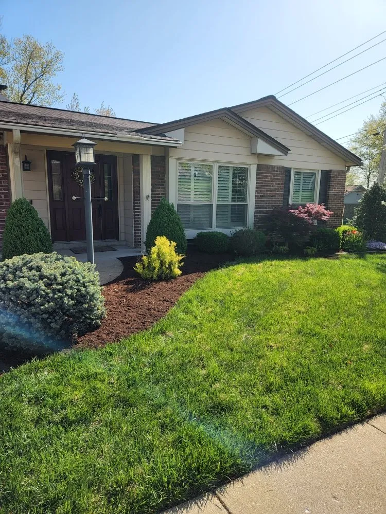 Local residential landscaping in Perryville, MO - Hoehns Landscaping