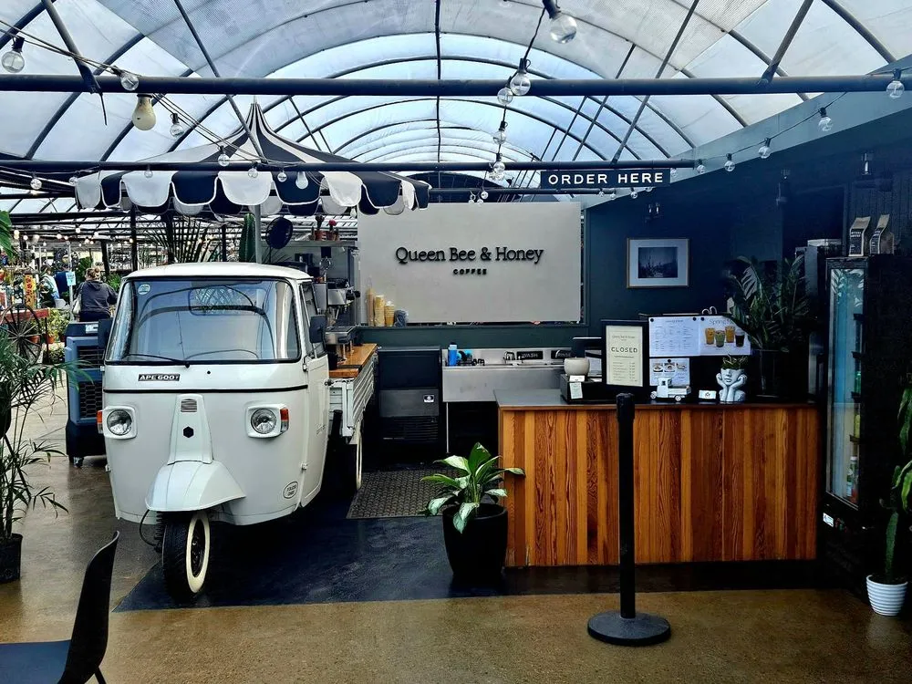 Expert landscape design near you in Holland, OH by Hoen's Garden Center & Landscaping