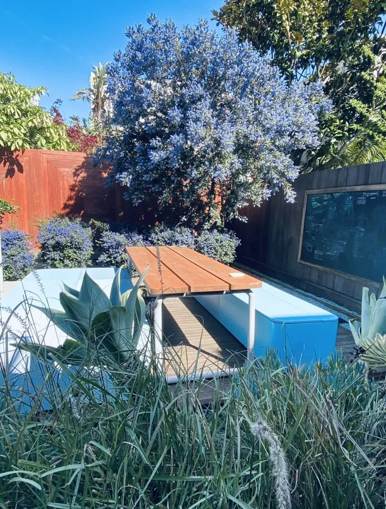 Local landscaping services for residential properties in Oakland, CA by Hoes and Ditches