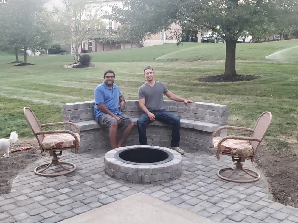 Professional garden landscaping experts serving Franklin, OH - Hoffer Decorative Lawn And Hardscape