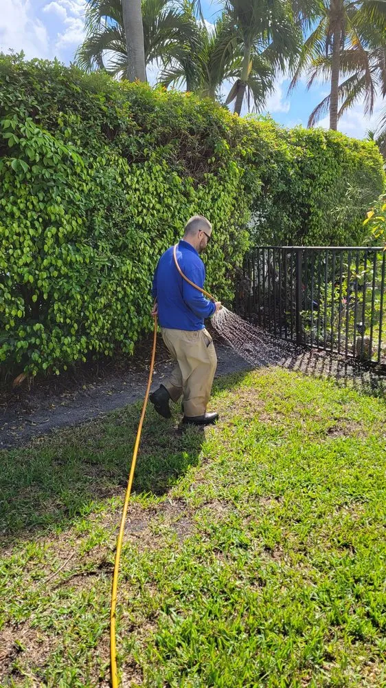 Professional residential landscaping in Coral Springs, FL by Hoffer Pest Solutions