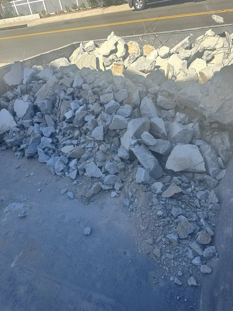 Top-rated garden landscaping experts serving Murrieta, CA - Hoffman's Concrete Construction