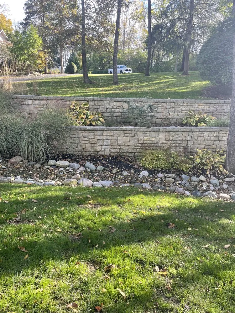 Professional garden landscaping experts serving Dayton, OH - Hoffmans Landscaping