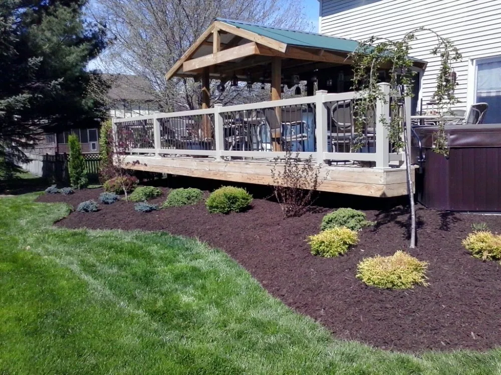 Trusted outdoor landscaping for residential properties across New Franklin, OH - Hoffman's Landscaping
